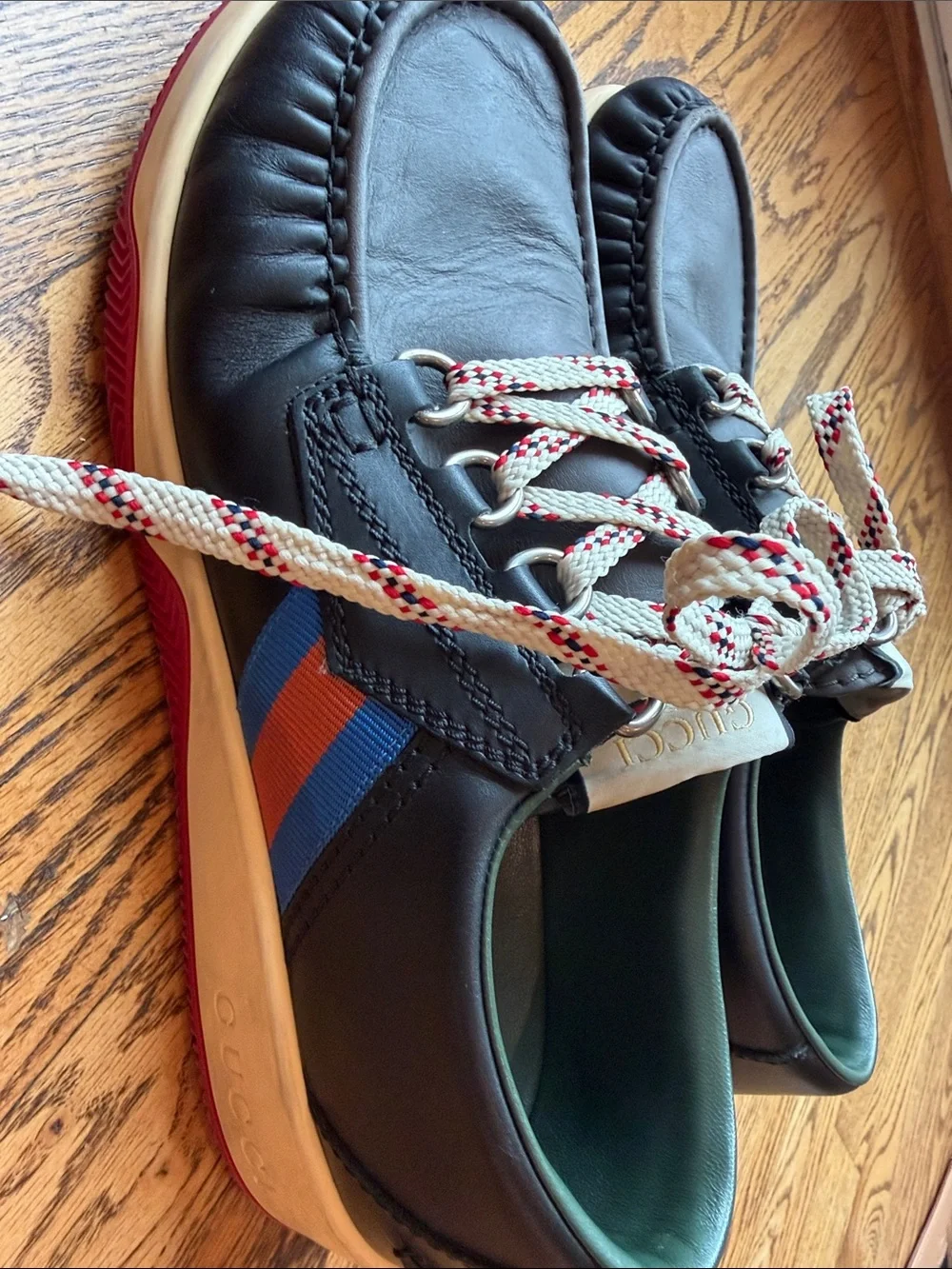Gucci Men’s Black and Charcoal Leather Boat Shoes with Blue & Red Stripe